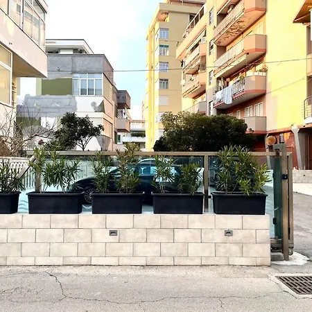 Apartment Wave House *