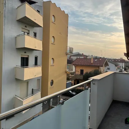 Wave House Apartment *